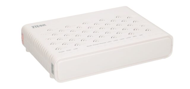 ZTE F660 V5 | ONT | WiFi, 1x GPON, 4x RJ45 1000Mb/s, 2x RJ11, 1x USB - imagine 7