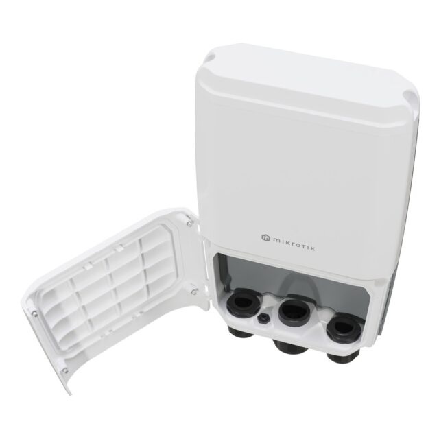 MikroTik CRS305-1G-4S+OUT | Switch | 1x RJ45 1000Mb/s, 4x SFP+, IP66 - imagine 3