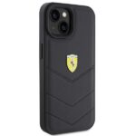 Ferrari FEHCP15SRDUK iPhone 15 / 14 / 13 6.1" black hardcase Quilted Metal Logo - imagine 4