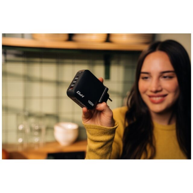 Wall Charger Verbatim Mini GaN 165W 3xUSB-C PD/1x USB-A QC black 32216 - imagine 7