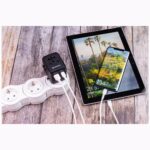 Verbatim Travel Adapter EU/UK/US 2xUSB-A/USB-C PD 20W UTA-02 black 49544 - imagine 6