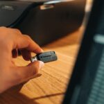 Verbatim USB-A 2.0 PinStripe Flash Drive 8GB black 49062 - imagine 4