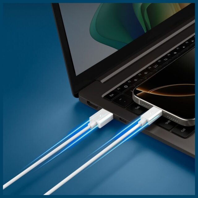 Spigen EB6020AC Essential USB-C to USB-A Cable 60W 2m white - imagine 5