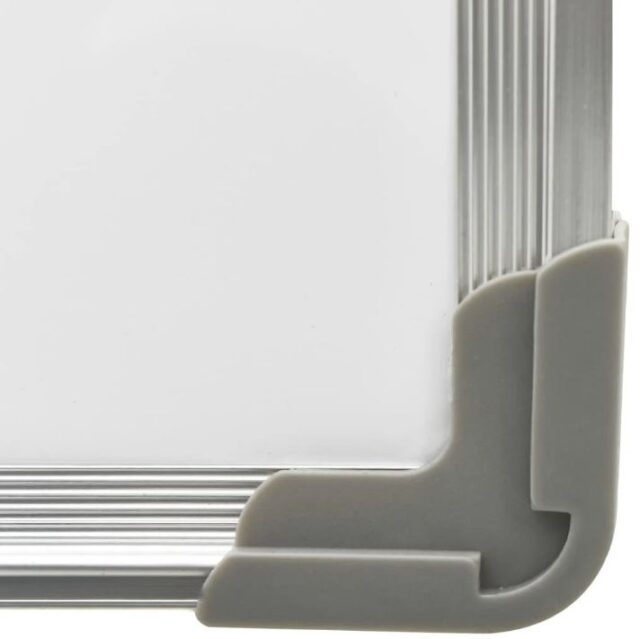 White dry-erase magnetic board 60 x 90 cm + accessories - imagine 4