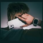 Skinarma case Mecha iPhone 16 Pro Max 6.9" Magnetic Charging black - imagine 5