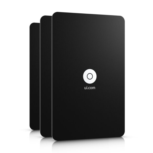 Ubiquiti UA-G2-SK | UniFi Access starter kit | G2 access reader + Hub + Cards (10 pieces) - imagine 4