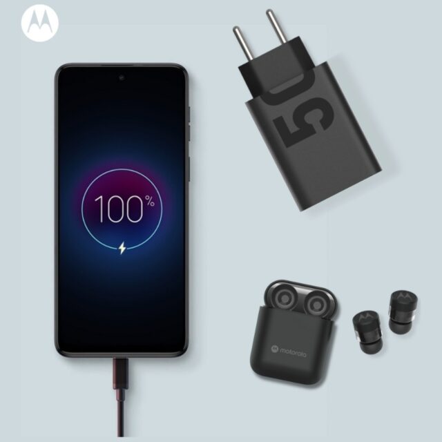 Charger wall Motorola TurboPower 50W Dual USB-C/USB-A with cable USB-C 1m black - imagine 7