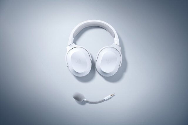 Razer Barracuda X Headset Wired & Wireless Head-band Gaming USB Type-C Bluetooth White - imagine 3