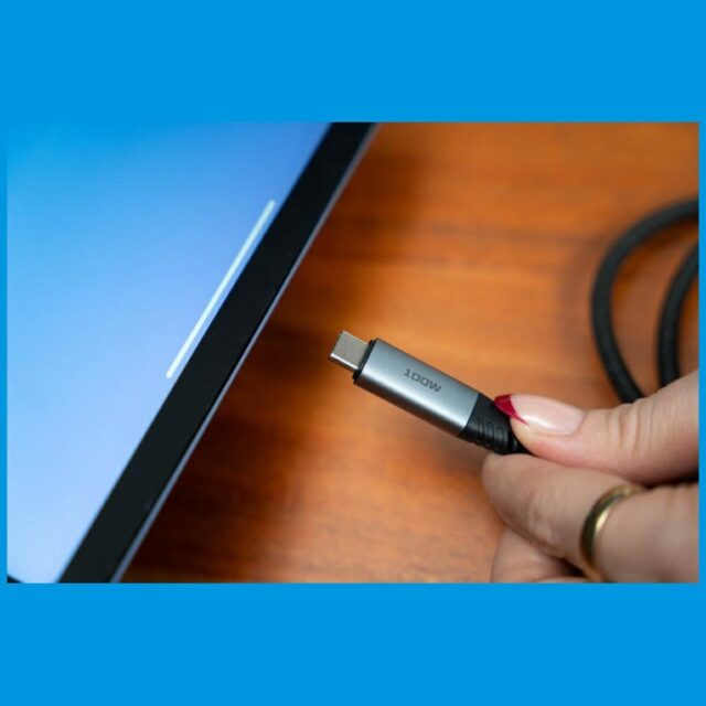 Kabel Verbatim Sync & Charge USB-C do     USB-C 100W PD3.0/QC3.0 120cm czarny 31846 - imagine 3