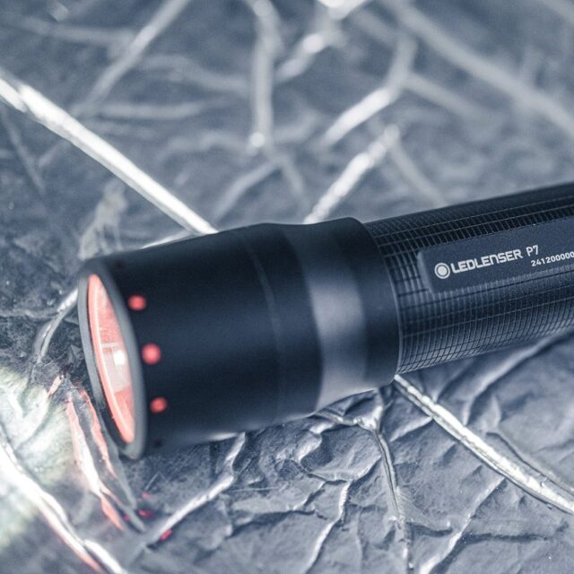 Ledlenser P7 Black Hand flashlight LED - imagine 5