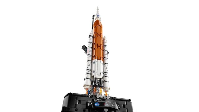 LEGO TECHNIC 42221 NASA Artemis Space Launch System Rocket - imagine 4