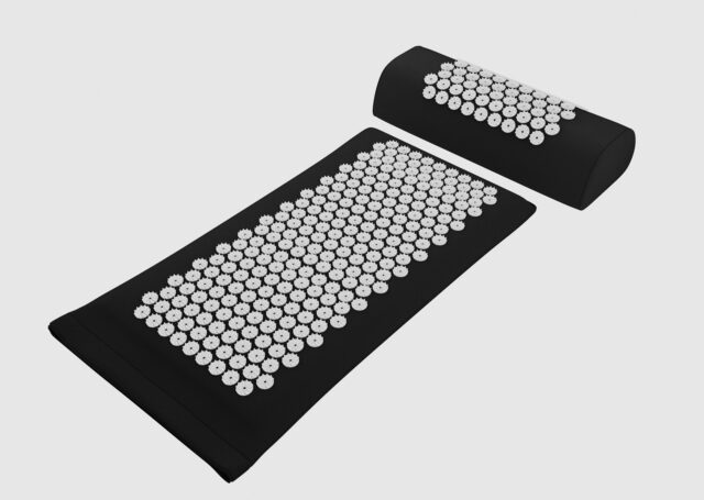 Medisana MM 100 acupressure mat with heating function - imagine 3