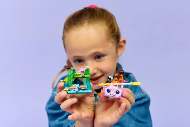 LEGO Friends 42681 Łódź przygodowa z aksolotlem - imagine 9