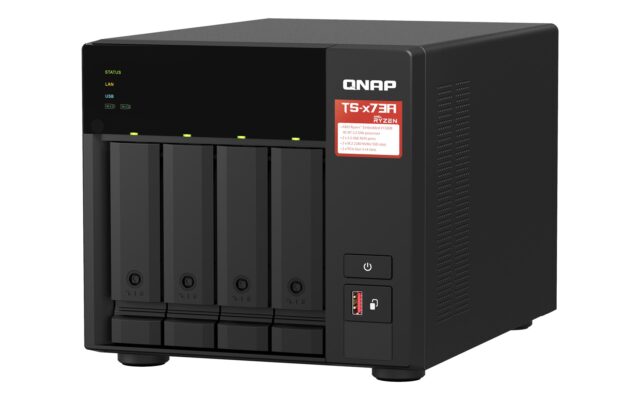QNAP TS-473A + QSW-1105-5T Bundle Pack NAS Tower Ryzen Embedded V1500B 8 GB DDR4 0 TB QNAP Turbo System Black - imagine 6