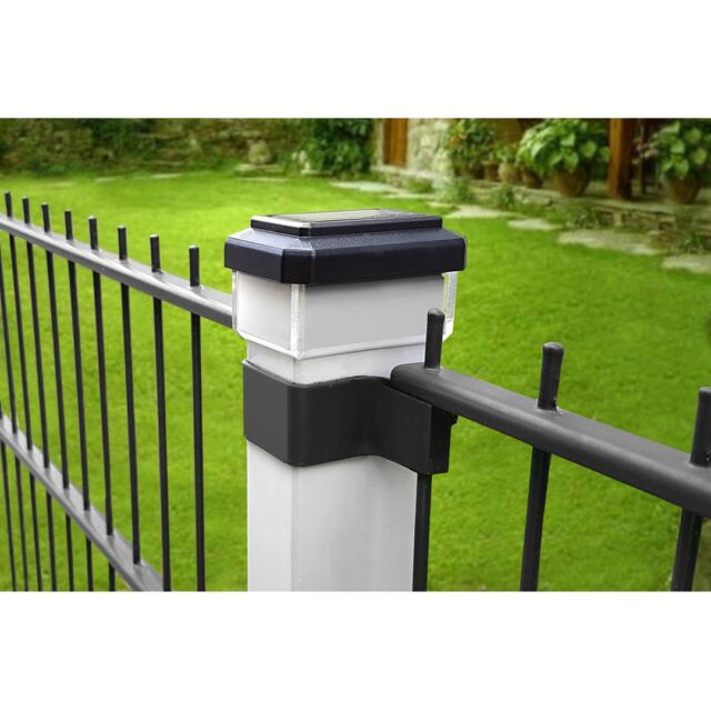 GreenBlue GB128 LED Fence Post Solar Lamp 100*100 with Dusk Sensor - imagine 4