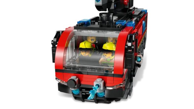 LEGO CITY 60499 Airport Fire Truck - imagine 5
