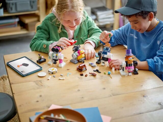 LEGO STAR WARS 75392 Creative Play Droid Builder - imagine 9