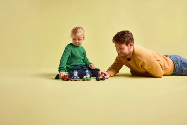 LEGO DISNEY 43264 Toy Story - Celebration Train and RC Car - imagine 7