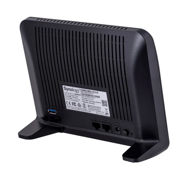 Synology MR2200AC wireless router Gigabit Ethernet Dual-band (2.4 GHz / 5 GHz) Black - imagine 10