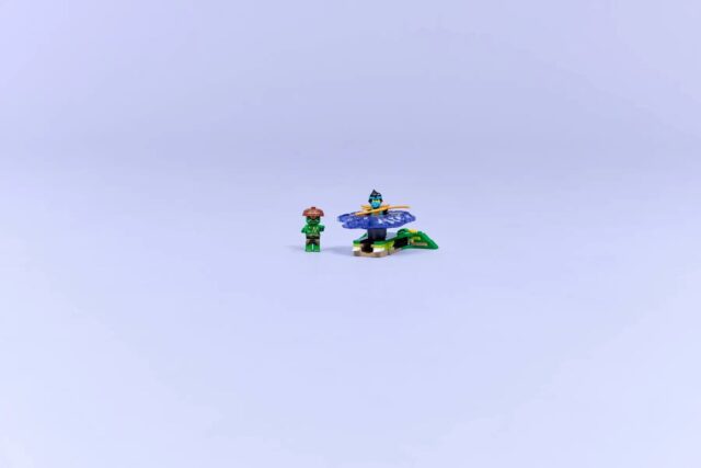LEGO NINJAGO 71849 Nya vs. Elemental Monster Spinner Battle - imagine 8