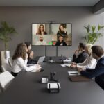 Maclean TV stand / cart  camera shelf  on wheels  37-70   max load 45kg/5kg shelf  max. VESA 600x400  MC-113 B