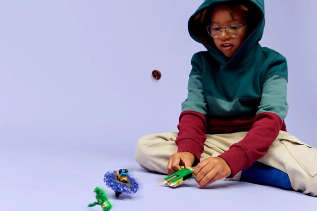 LEGO NINJAGO 71849 Nya vs. Elemental Monster Spinner Battle - imagine 5