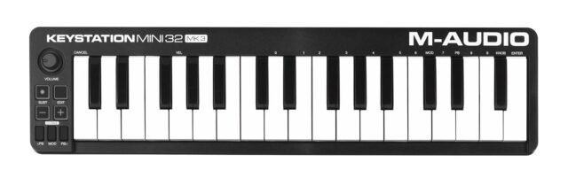 M-AUDIO Keystation Mini 32 MK3 MIDI keyboard 32 keys USB Black  White - imagine 7