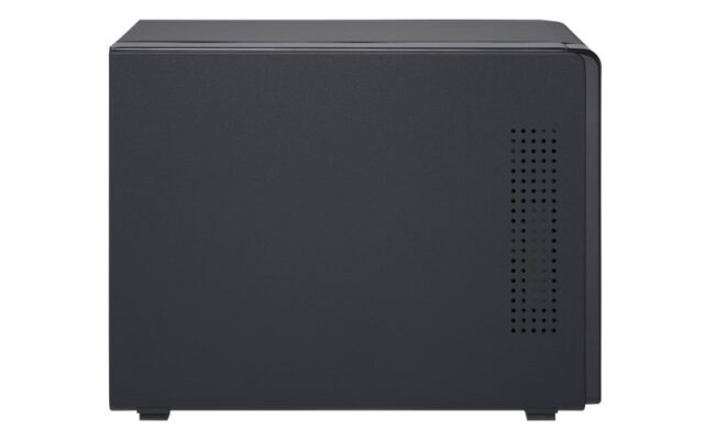 QNAP TR-004 storage drive enclosure HDD/SSD enclosure Black 2.5/3.5 - imagine 4