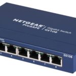 NETGEAR GS108GE network switch Unmanaged Gigabit Ethernet (10/100/1000) Blue