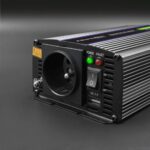 Qoltec Monolith power adapter/inverter Auto/Indoor 600 W Black - imagine 6