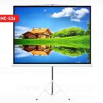 Projection Screen With 200x200 Tripods Maclean MC-680