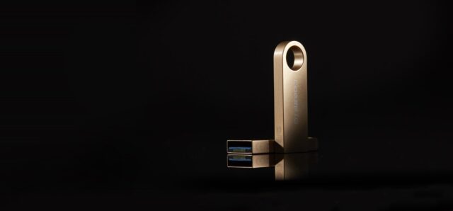 Kingston Technology DataTraveler 64GB 220MB/s Metal USB 3.2 Gen 1 SE9 G3 - imagine 9