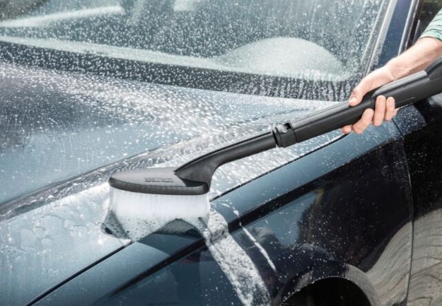 KARCHER K 2 Classic Car Pressure Washer - 1.673-574.0 Black  Yellow - imagine 6