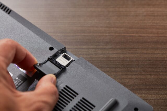 Kingston Technology DataTraveler 256GB Micro 200MB/s Metal USB 3.2 Gen 1 - imagine 10