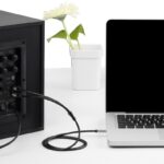 Kabel audio 3 5 mm męski na 2RCA męski 5m czarny - imagine 3