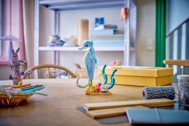 LEGO CREATOR 3 IN 1 31385 Sea Animals: Beautiful Dolphins - imagine 10