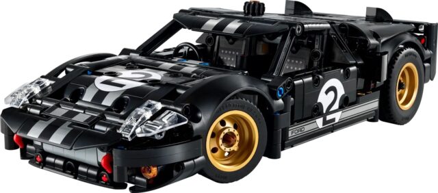 LEGO TECHNIC 42223 1966 Ford GT40 MKII Race Car - imagine 3