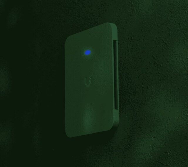 Ubiquiti UACC-U7-Pro-Wall-FM WLAN access point mount - imagine 11