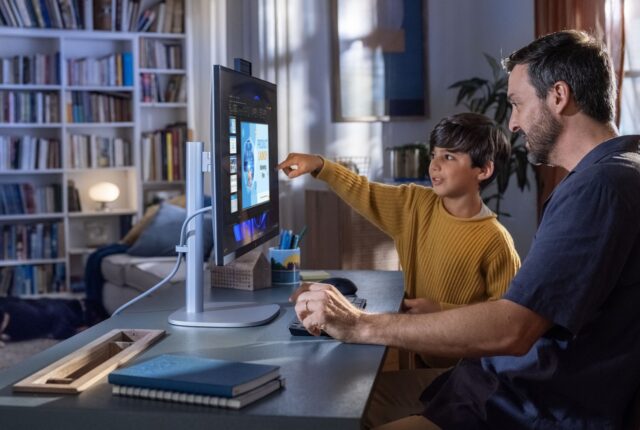 HP EliteStudio 8 AiO G1i Ultra 5 235 23.8 FHD Touch IPS 300nits LBL AG 16GB DDR5 5600 SSD512 Intel Graphics Cam 5MP W11Pro 3Y OnSite - imagine 7