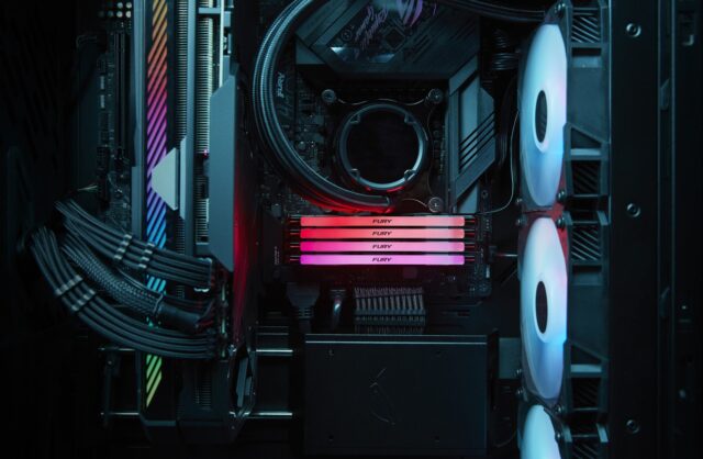 Kingston Technology FURY 32GB 6000MT/s DDR5 CL32 DIMM (Kit of 2) Renegade RGB - imagine 10