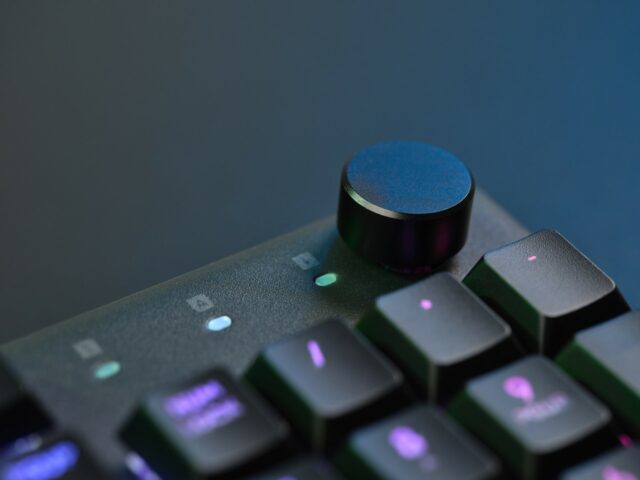 Trust GXT 866 TORIX keyboard Gaming USB QWERTY US International Black - imagine 8