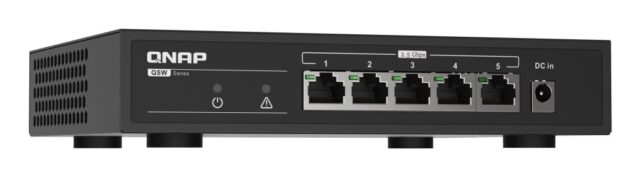 QNAP TS-673A-SW5T (TS-673A-8G + switch QSW-1105-5T 5x2.5GbE)  Tower Ethernet LAN Anthracite V1500B - imagine 10