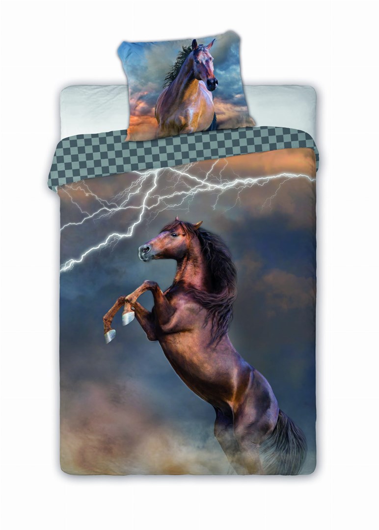 cps-67df42f25ac8388b9da42fa2e0040f5d-2026-01-16-04-54-36 HORSES PIORUN youth bedding 140x200cm + pillow 70x90cm - imagine 1