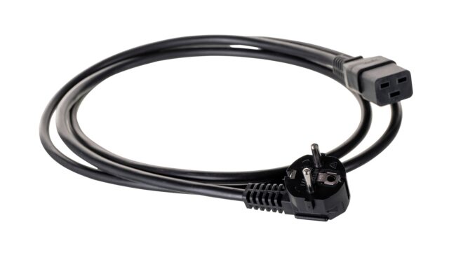 Ever SINLINE RT XL 3000 Line-Interactive 3 kVA 3000 W 9 AC outlet(s) - imagine 6