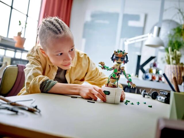 LEGO MARVEL 76297 Dancing Groot - imagine 6