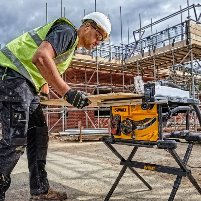 DeWALT DWE7485 5800 RPM - imagine 3