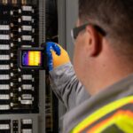 FLIR One C8 thermal imaging camera Black 320 x 240 pixels Built-in display LCD - imagine 7