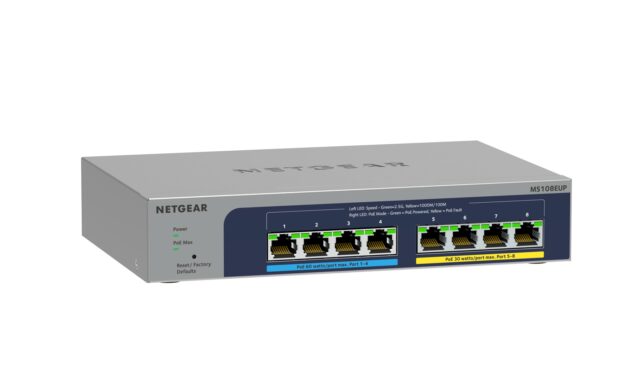 NETGEAR 8-port Ultra60 PoE++ Multi-Gigabit (2.5G) Ethernet Plus Switch Managed L2/L3 2.5G Ethernet (100/1000/2500) Power over Ethernet (PoE) Grey - imagine 3