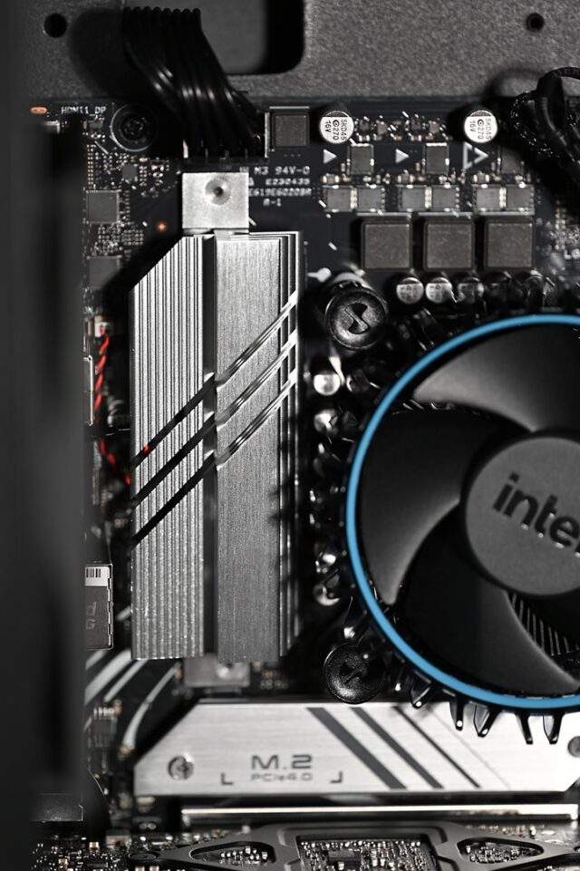 Actina 5901443387459 workstation Intel® Core™ i5 i5-14400 16 GB DDR4-SDRAM 1 TB SSD NVIDIA RTX A2000 Windows 11 Pro Midi Tower Black - imagine 22