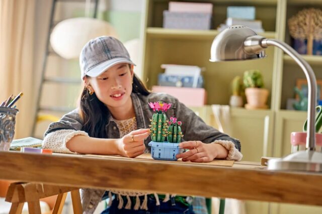 LEGO BOTANICALS 11509 Flowering Cactus - imagine 8